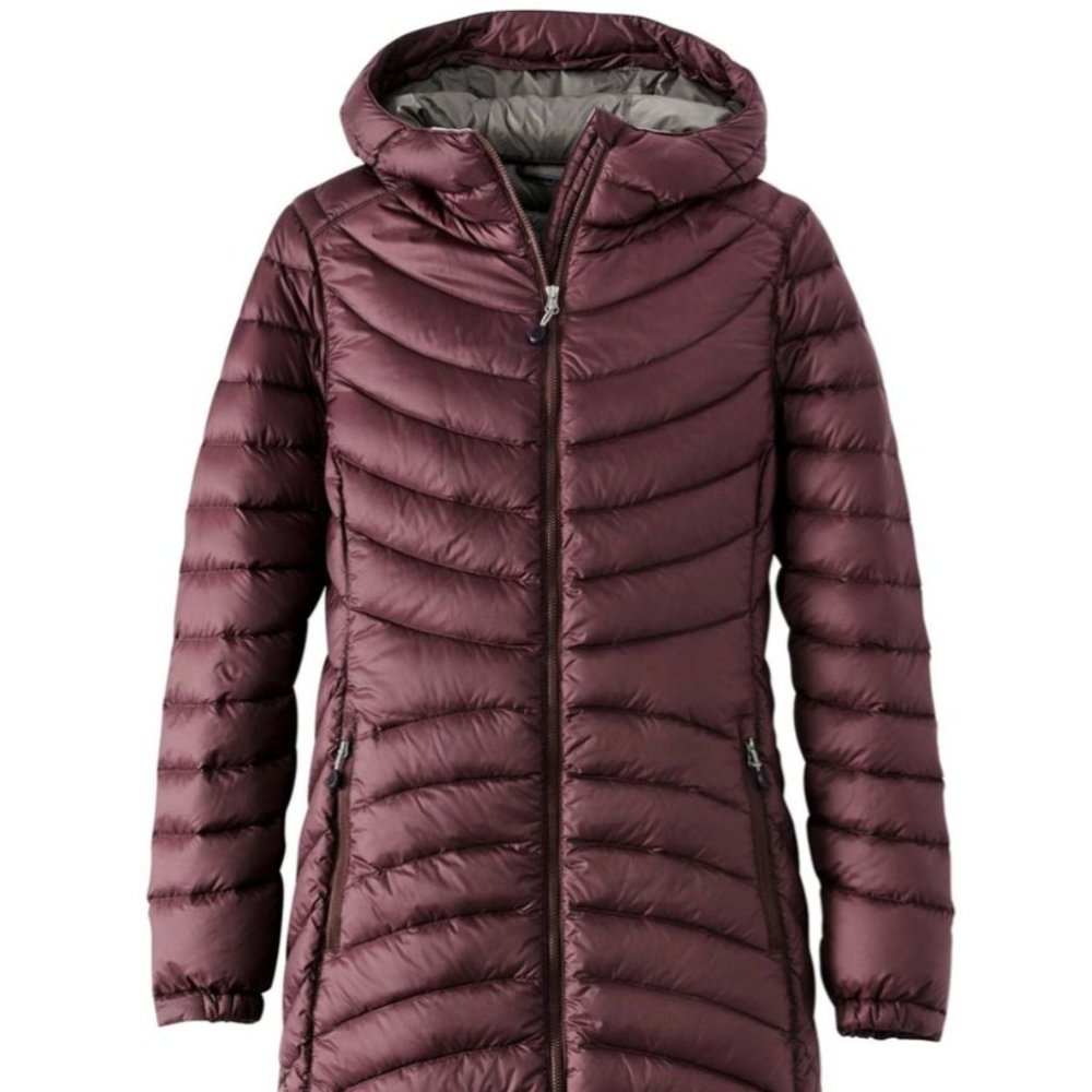 L.L. Bean Women's Ultralight 850 Down Hooded Coat